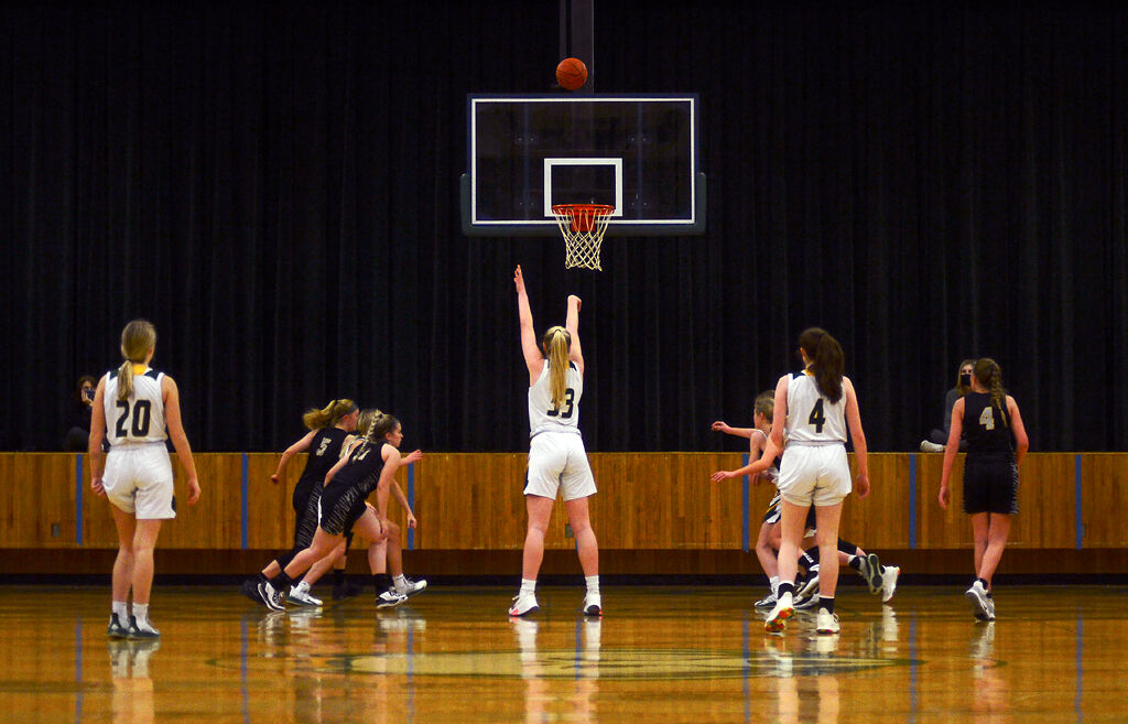 Kyrah Brodie swishes a free throw